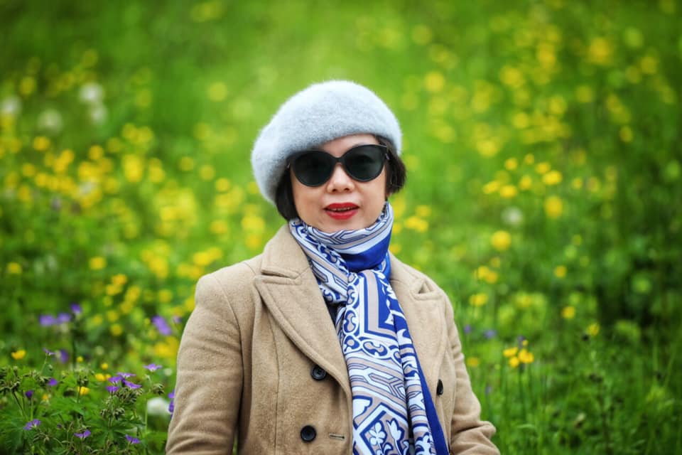 Bà Nguyễn Thị Vân Anh-Tổng Giám Đốc HanoiRedtours nhận giải Đối tác Du lịch chiến lược do KTO trao tặng