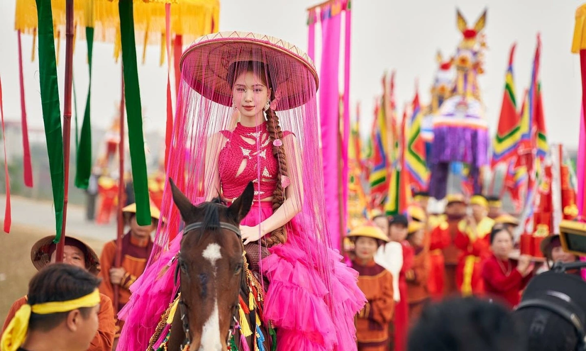 ‘Bắc Bling’ đạt 200 triệu view nhanh nhất lịch sử